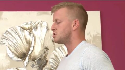 ¡Laura Cute Cabalgando Polla Enorme Como Puta en Calor! Image